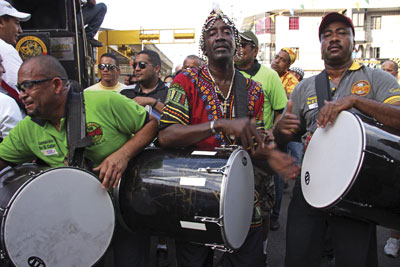 - El Callao Carnival, The crowned tradition. | Revistas Excelencias